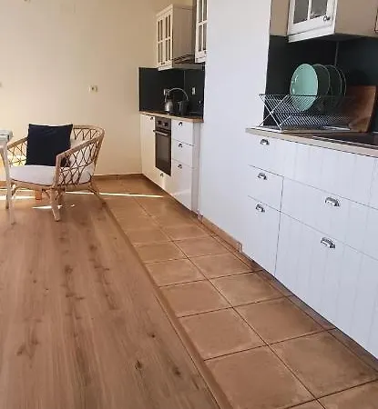 Apartament римската